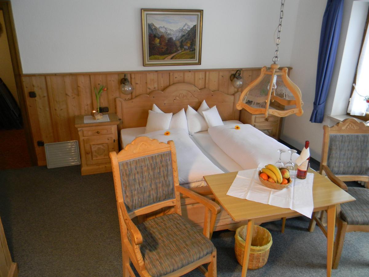 Landhaus Spielmannsau Oberstdorf Pokój zdjęcie